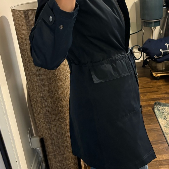 Poetry rain jacket. - Picture 3 of 6